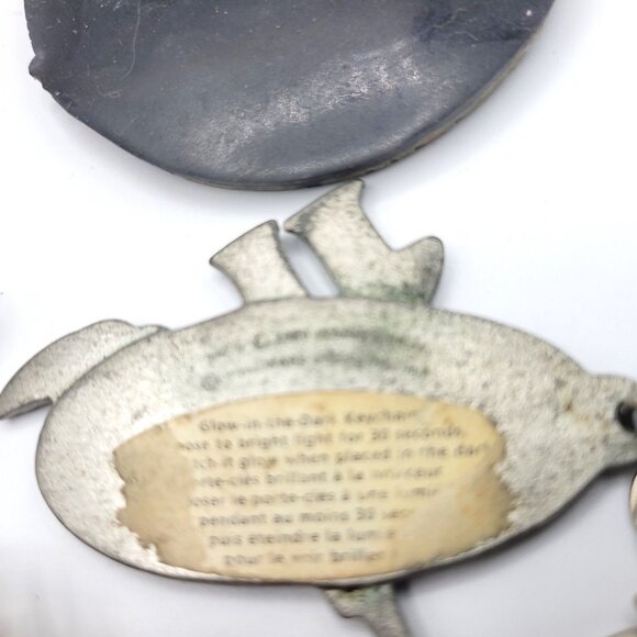 8 Funny Cartoon Key Chains  Metal & Vinyl Bright Colors Collectible - Picture 15 of 15